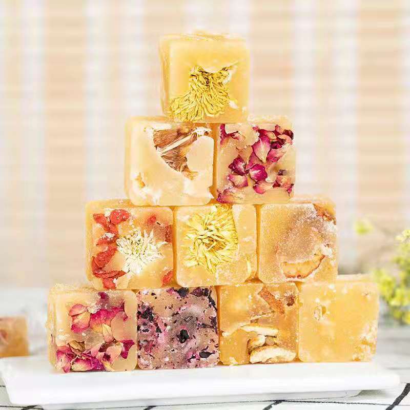 Gourmet Honey Sugar Cubes: Chrysanthemum