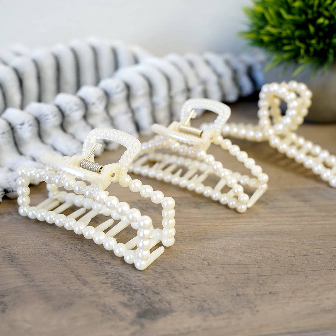 Pearl Claw Clips