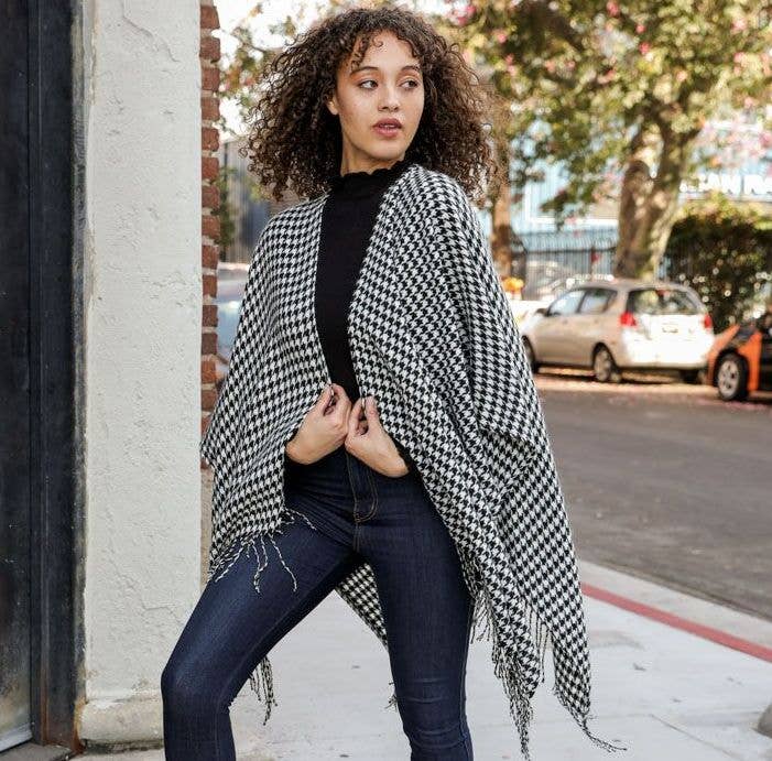 Houndstooth Ruana