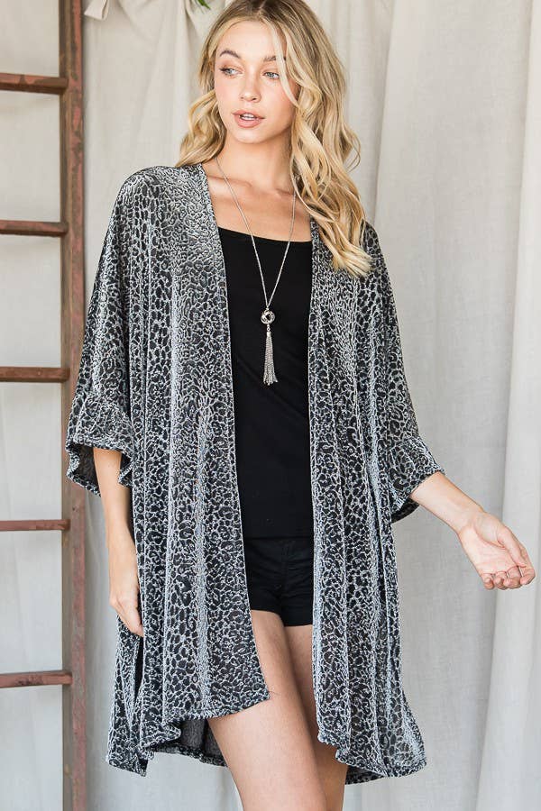 Lillian Metallic Leopard Print Kimono