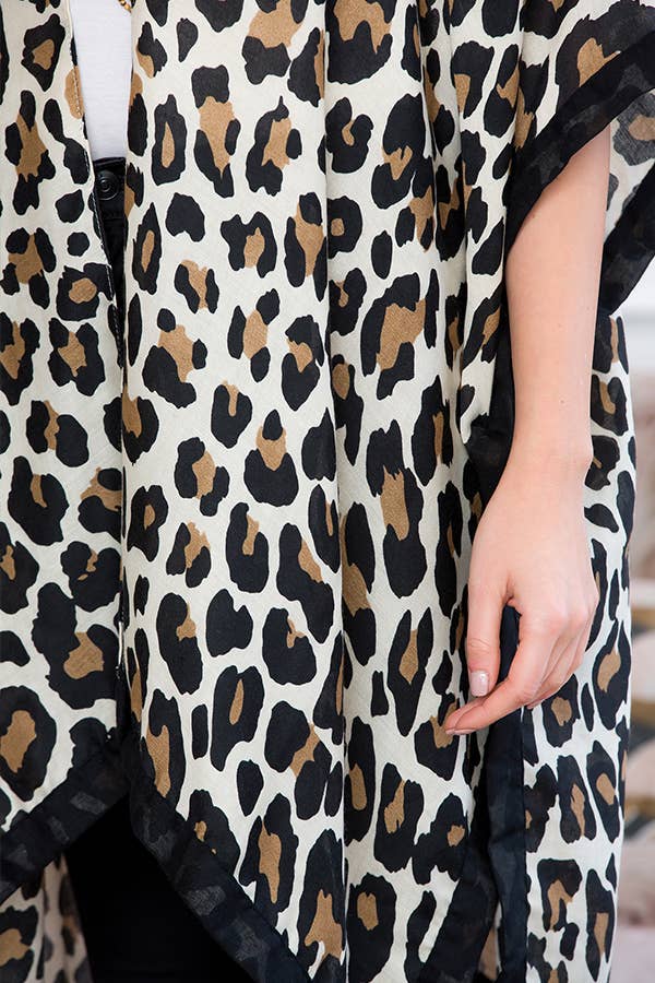 Riley Leopard Kimono