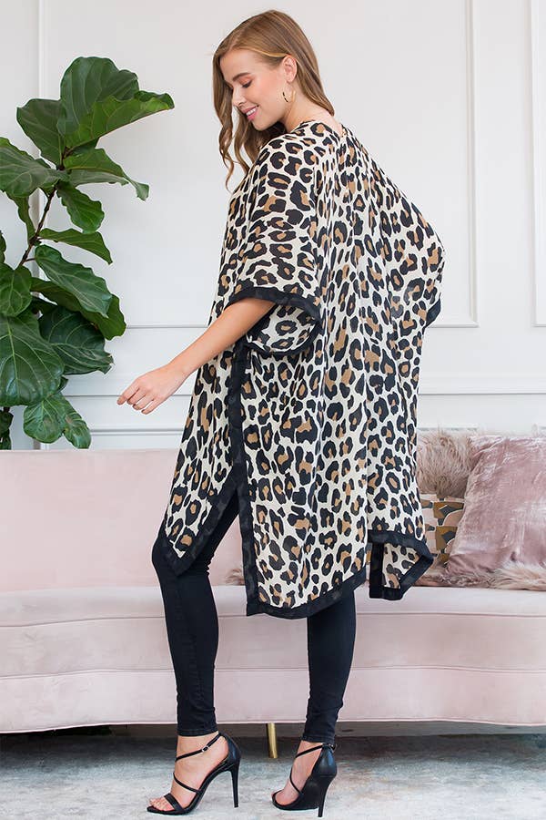 Riley Leopard Kimono