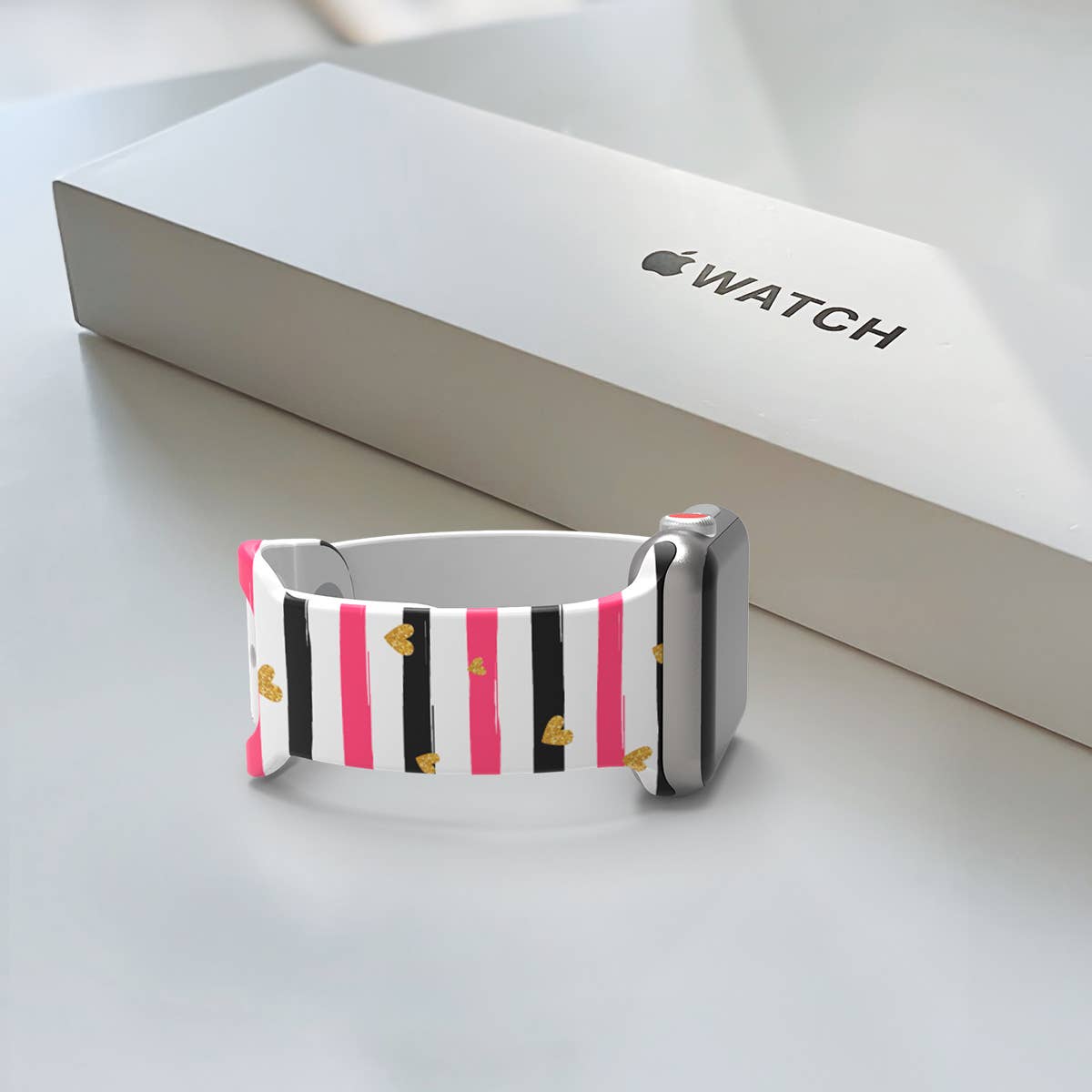 ShopTrendsNow - Valentine's Day Apple Watch Bands Hearts Love Kisses: 38/40/41mm / Striped Hearts